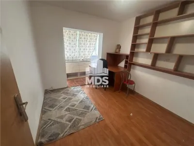 Apartament 4 camere  cu 2 bai si 2 balcoane - foto 7
