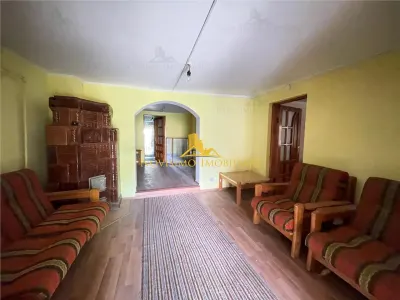 NOVISIMO-IMOBILIARE: CASA DE INCHIRIAT IN ZONA BREBU - foto 10