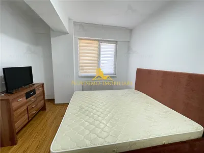 NOVISIMO-IMOBILIARE: AP. CU DOUA CAM. IN ZONA 9 MAI , CU TERASA DE 50 MP. - Ploiesti