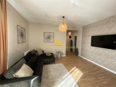 NOVISIMO-IMOBILIARE: GARSONIERA IN ZONA ALBERT , MOBILATA,  DOUA LOCURI PARCARE - foto 3