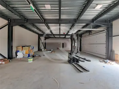 Hale industriale, 700 mp utili, situate in Turda! - foto 7