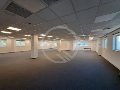 Spatiu pentru birouri, 300 mp utili, situat in zona VIVO! - foto 4