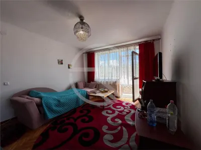 Apartament cu 2 camere, 45 mp,decomandat,situat in Campia-Turzii ! - foto 4