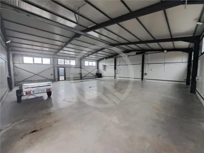 Hala, 219 mp utili, 1550 mp teren, situata in cartierul Someseni! - foto 4