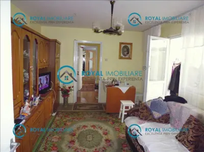 Royal Imobiliare - Vanzare apartament 2 camere zona Cina - Ploiesti