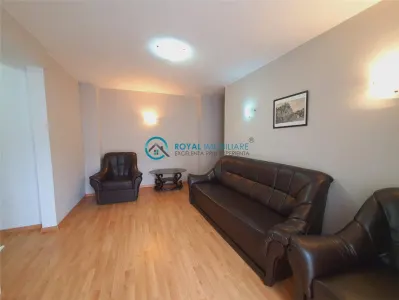 Royal Imobiliare - vanzare apartament 2 camere zona Ultracentral - foto 2