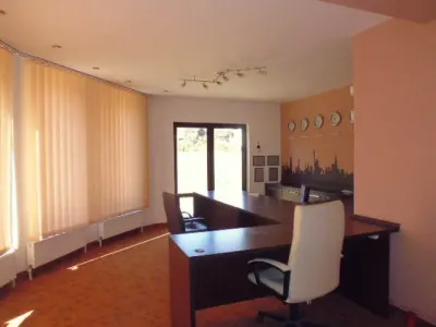 Royal Imobiliare - spatiu de birou de inchiriat in Ploiesti, zona Cantacuzino - Ploiesti
