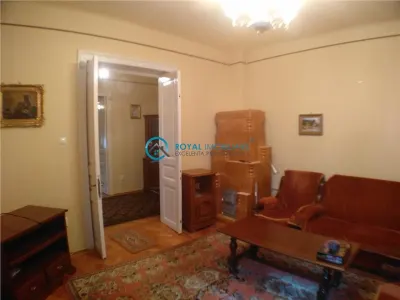 Royal Imobiliare - Vanzare Casa Zona Centrala - foto 9