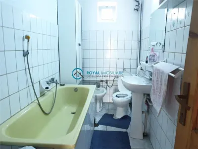 Royal Imobiliare - Vanzari Vile zona Cina - foto 10