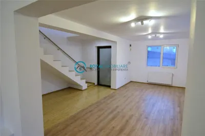 Royal Imobiliare - Vnazare Spatiu de birouri zona Centrala - foto 3