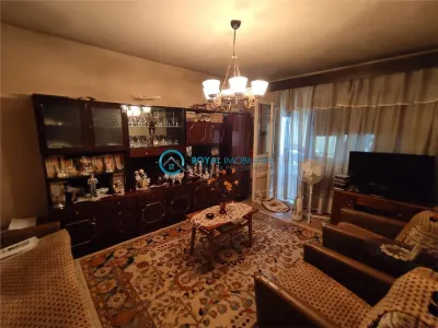 Royal Imobiliare - Vanzare apartament 2 camere, zona Nord - foto 4