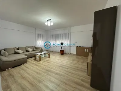 Royal Imobiliare - Inchiriere apartament 3 camere zona Albert - foto 2