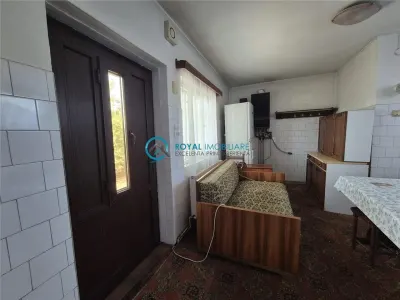 Royal Imobiliare - Vanzare Vila Zona Paulesti - Gageni - foto 23