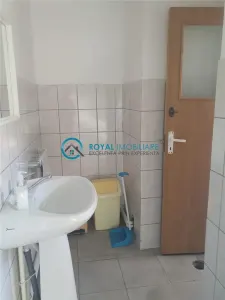 Royal Imobiliare- inchirieri spatii industriale Bucov - foto 9