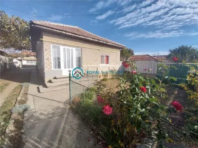 Royal Imobiliare-Vanzare Casa Magureni - Magureni