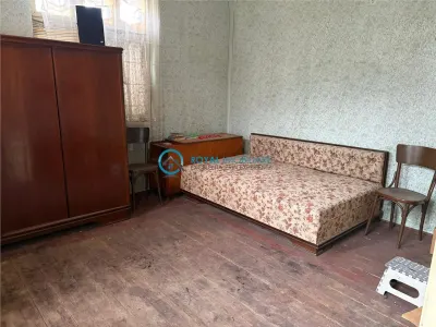Royal Imobiliare - Vanzare casa zona Democratiei - Ploiesti