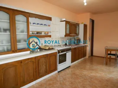 Royal Imobiliare - Inchiriere Vila zona Gheorghe Doja - foto 6