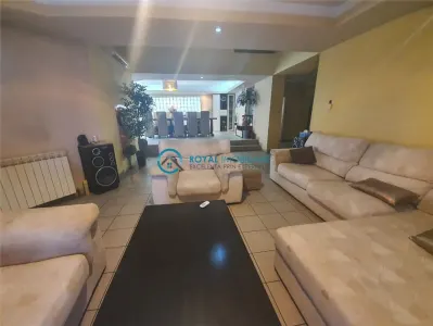 Royal Imobiliare - Vanzare Vila zona Traian - Ploiesti