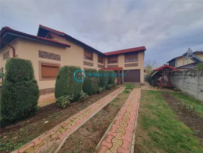 Royal Imobiliare - Vanzare Vila Chitorani - Chitorani
