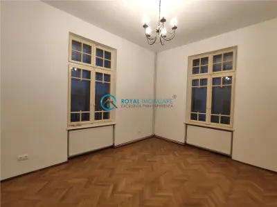 Royal Imobiliare - Inchiriere spatiu de birouri zona ultracentrala - foto 11