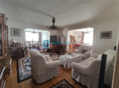 Royal Imobiliare - Inchiriere Vila zona Republicii - foto 14
