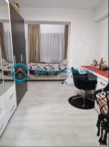 Royal Imobiliare - Vanzare apartament 3 camere zona Mihai Bravu - foto 3