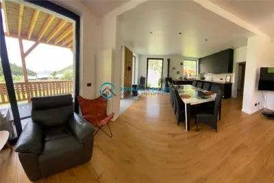 Royal Imobiliare - Vanzare vila/pensiune in zona Harghita - foto 12