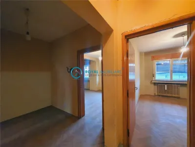 Royal Imobiliare - Vanzare apartament 4 camere zona B-dul Castanilor - foto 15