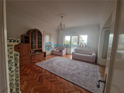 Royal Imobiliare-Inchiriere Vila Zona Centrala - foto 8