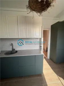 Royal Imobiliare-Vanzare Garsoniera Zona Albert - foto 11