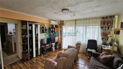 Royal Imobiliare - Vanzare apartament 3 camere, zona M Bravu - Ploiesti