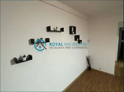 Royal Imobiliare-Vanzare Apartament 2 Camere Zona Nord - foto 2