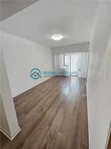 Royal Imobiliare - Vanzare Garsoniera Zona Ultracentral - Ploiesti