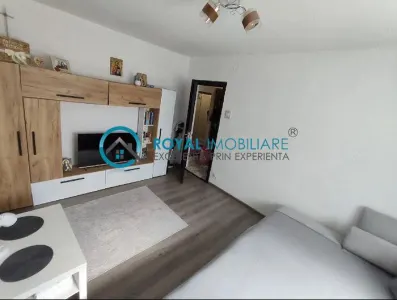 Royal Imobiliare - Vanzare apartament 2 camere zona Malu Rosu - foto 2