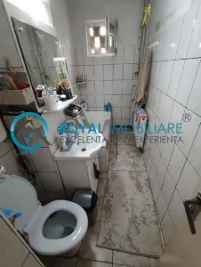 Royal Imobiliare - Vanzare apartament 2 camere zona Malu Rosu - foto 7