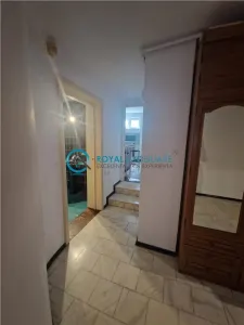 Royal Imobiliare - Inchiriere vila P+1, zona Marasesti - foto 13