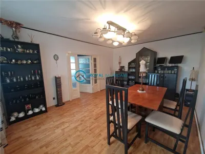 Royal Imobiliare - Inchiriere vila P+1, zona Marasesti - foto 4