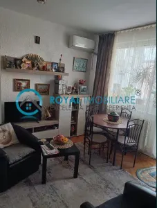 Royal Imobiliare - Vanzare apartament 3 camere zona Nord - Ploiesti