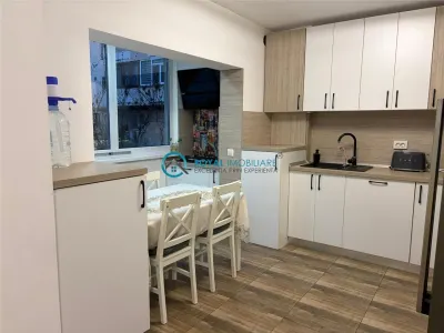 Royal Imobiliare - Inchiriere apartament 4 camere zona Republicii - foto 4