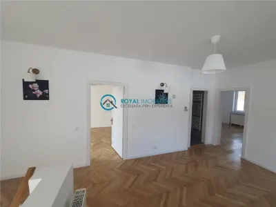 Royal Imobiliare - Inchiriere spatiu birouri zona Bdul Independentei - foto 16