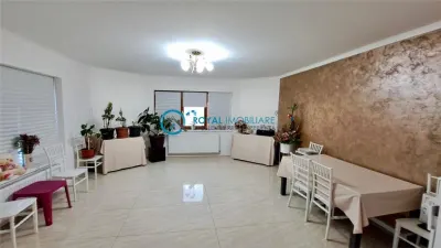 Royal Imobiliare - Vanzare Vila P+1 Bucov - Bucov