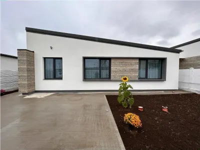 Royal Imobiliare-Inchiriere Casa Moderna zona Paulesti -Gageni - Gageni