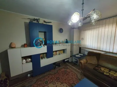 Royal Imobiliare - Vanzare apartament 3 camere zona Vest - Ploiesti