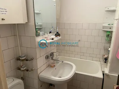 Royal Imobiliare - Vanzare apartament 3 camere zona Nord - foto 4