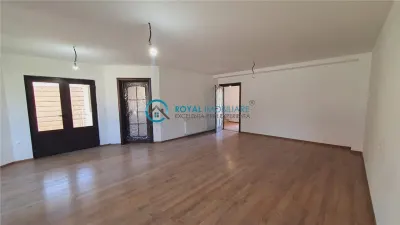 Royal Imobiliare - Vanzare Vila Paulesti - foto 2