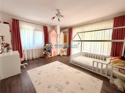 Royal Imobiliare - Vanzare Vila Zona Albert - foto 19