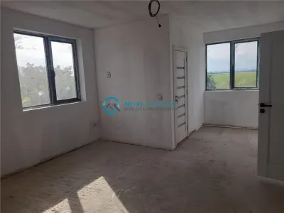 Royal Imobiliare - Vanzare Vila Corlatesti - foto 7