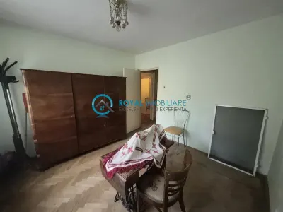 Royal Imobiliare - Vanzare apartament 2 camere, zona Nord - foto 4