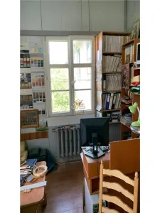 Investititie-Casa si hala de productie -732 mp teren centru Botosani! - Iasi