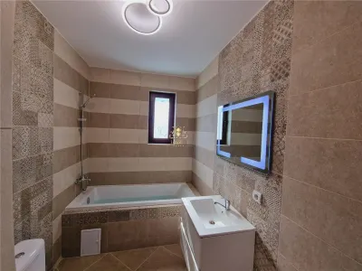 Apartament cu 2 camere decomandat  Cug-Lunca Cetatuii. 10 minute pina la mijloc de transport! Comision 0! - foto 6